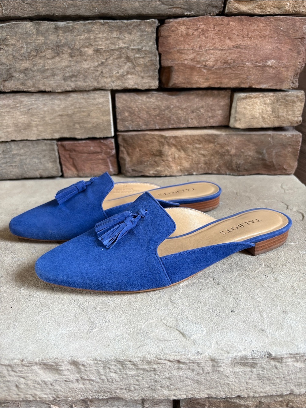 Talbots sz 7 royal blue suede slip on mules with tassels